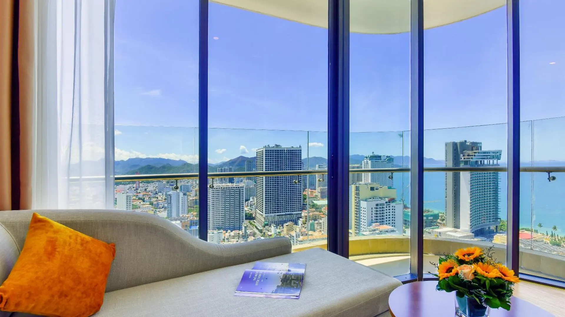 Regalia Gold Hotel Nha Trang