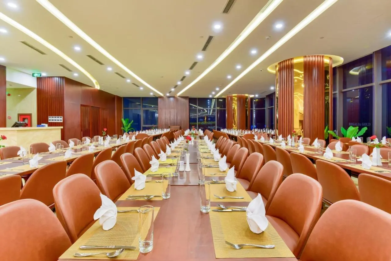 Regalia Gold Hotel Να Τρανγκ