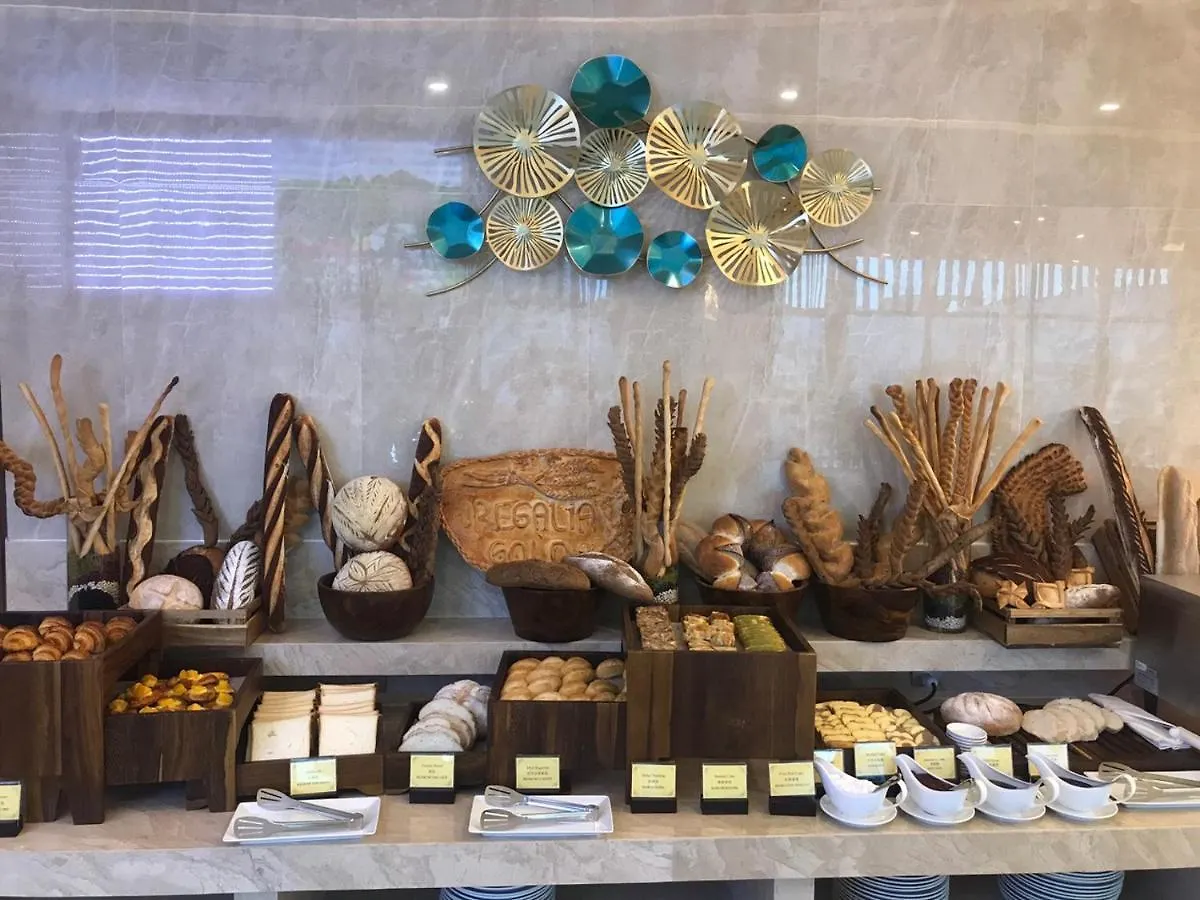 Regalia Gold Hotel Nha Trang