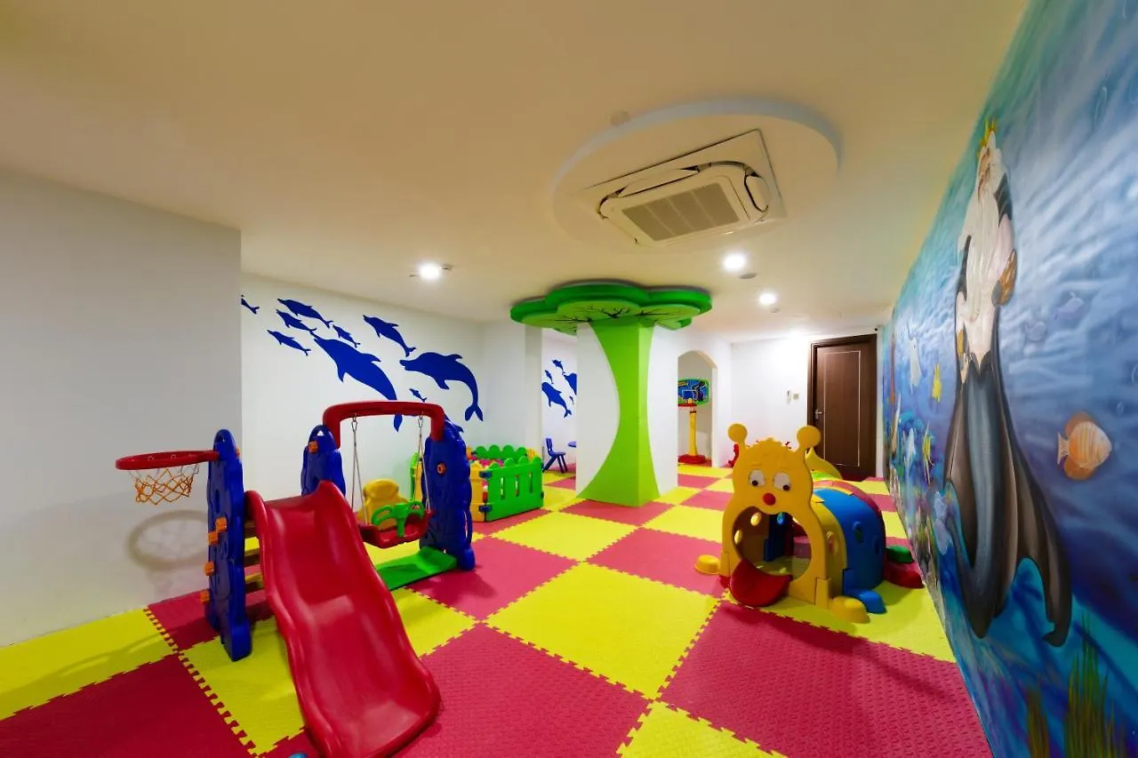 Regalia Gold Hotel Nha Trang